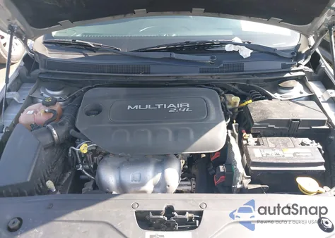 2015 Chrysler 200 Limited z USA, uszkodzony, nr VIN 1C3CCCAB4FN671869